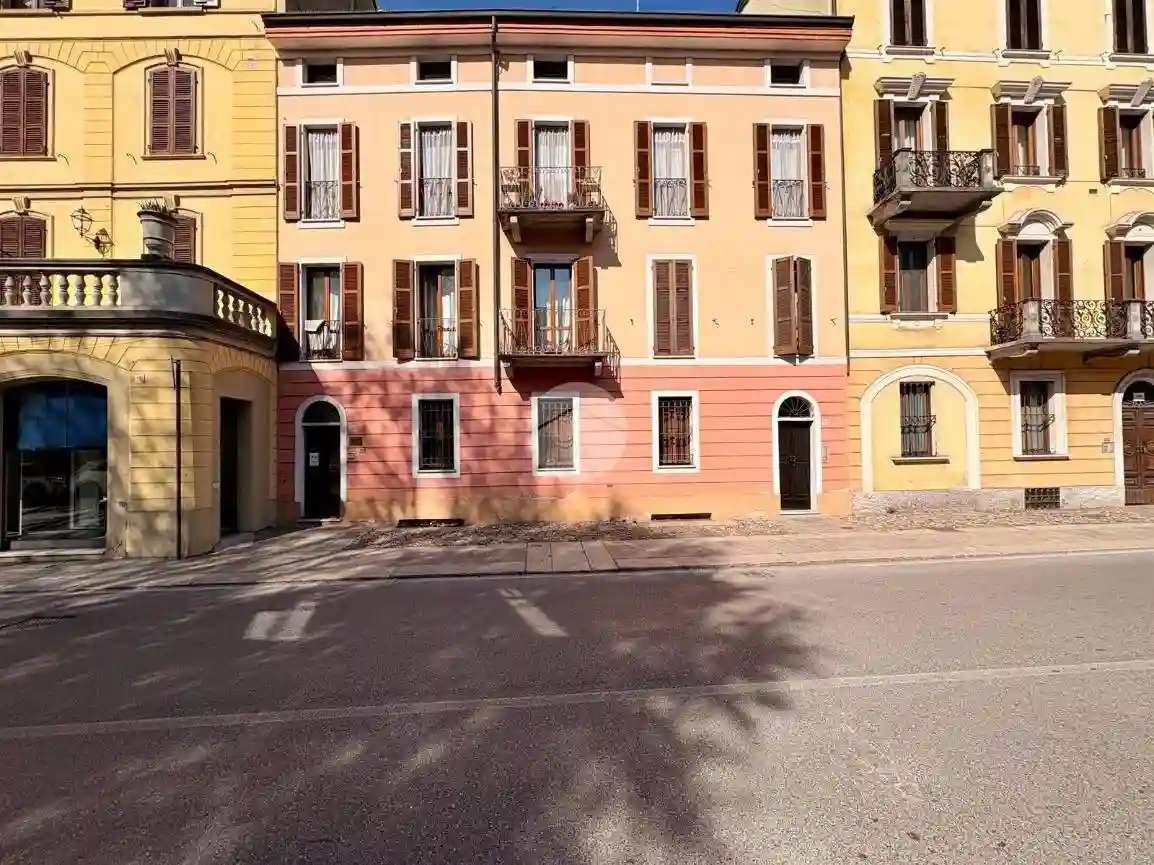 Palazzo - Edificio - foto 2