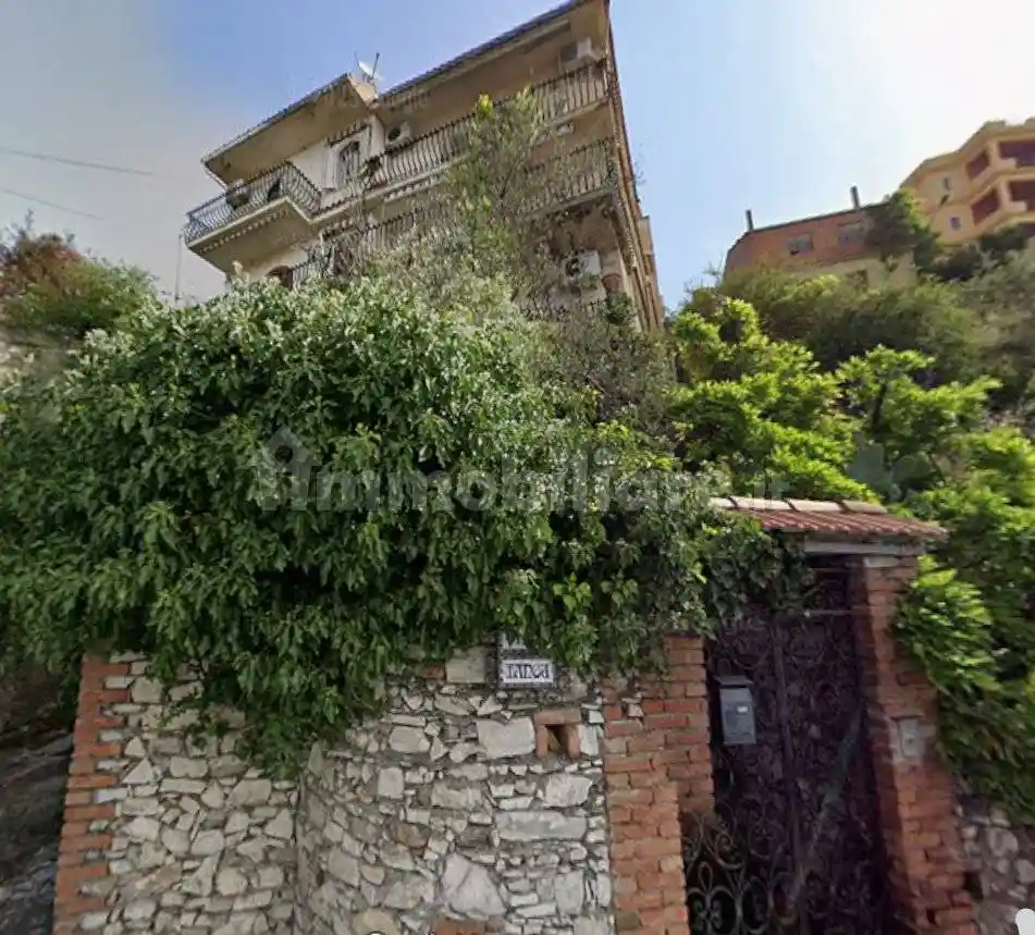 Appartamento in vendita a Taormina