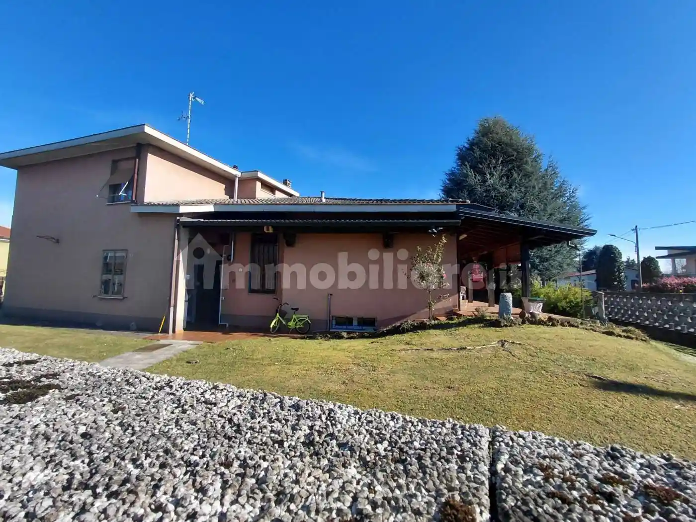 Villa in vendita a Villa Cortese