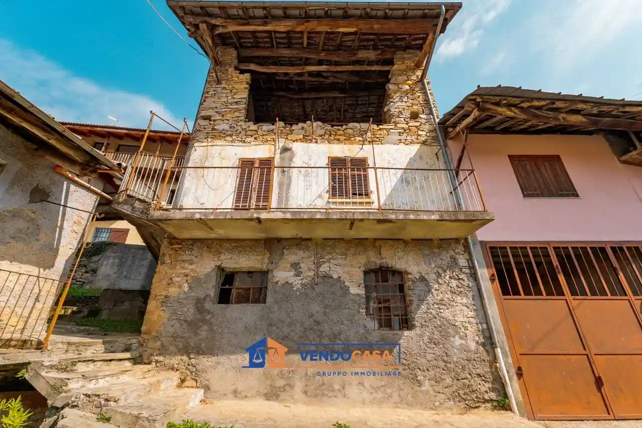 Rustico - Casale in vendita a Monastero di Vasco