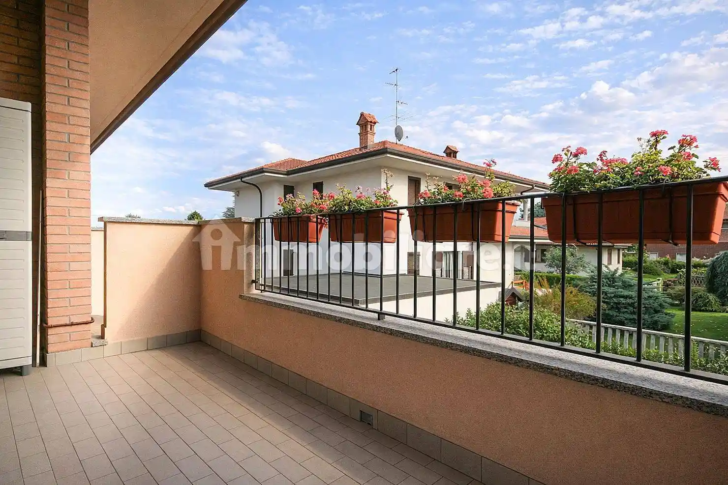 Appartamento in affitto a Rovello Porro