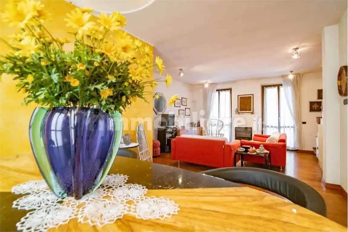 Villa in vendita a San Colombano al Lambro