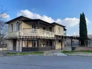 Villa in vendita a Predappio