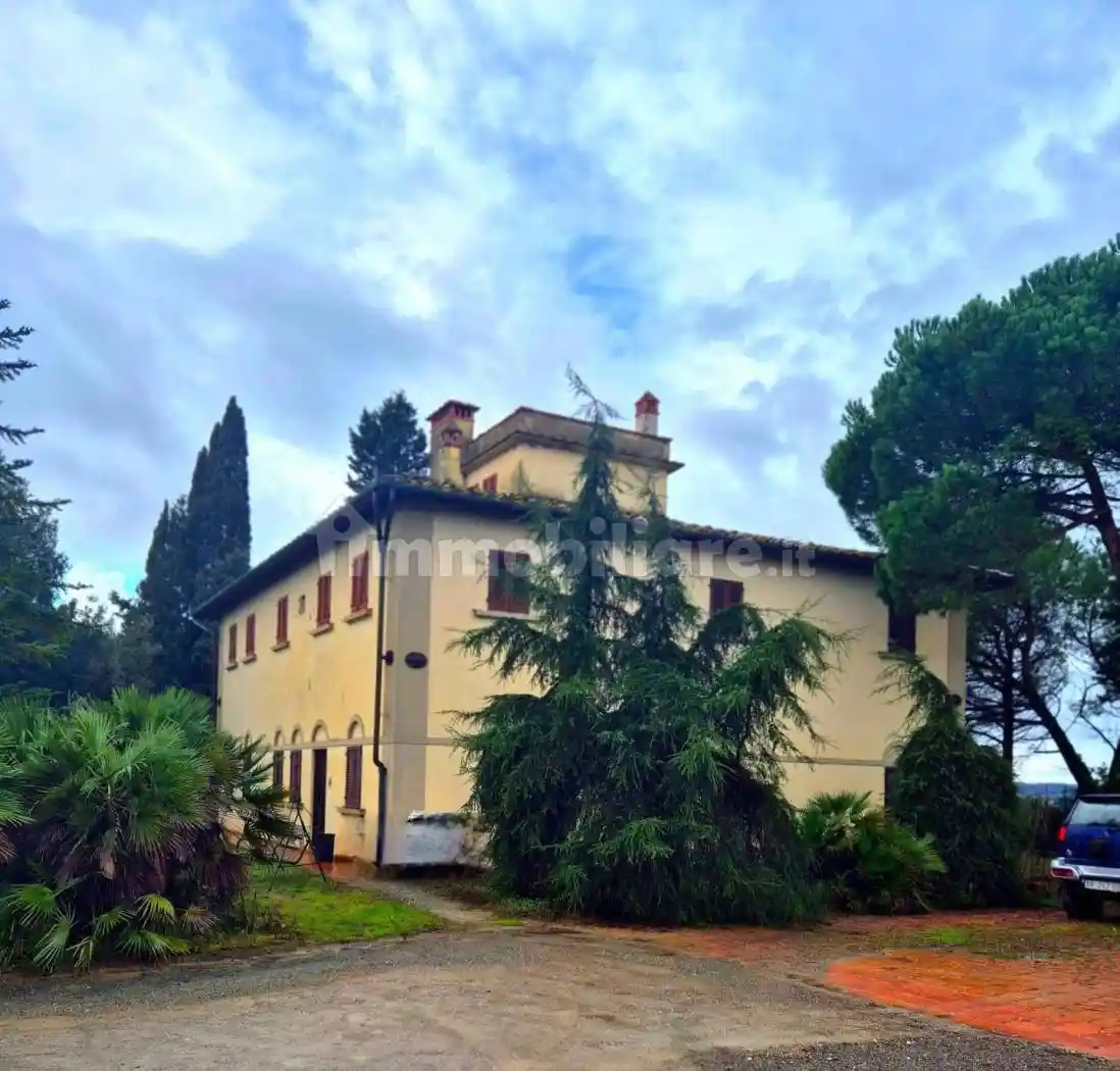 Villa in vendita a Castelfiorentino