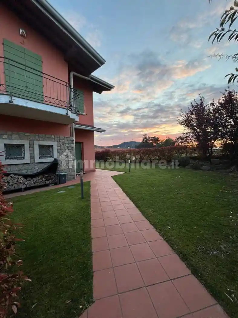 Villetta a schiera in vendita a Erbusco