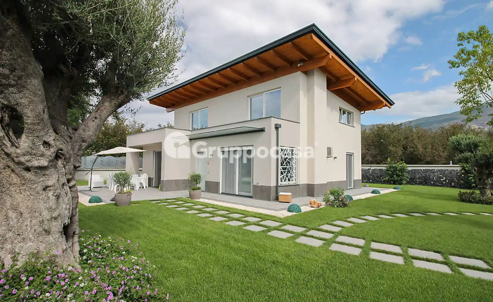 Villa in vendita a Inveruno