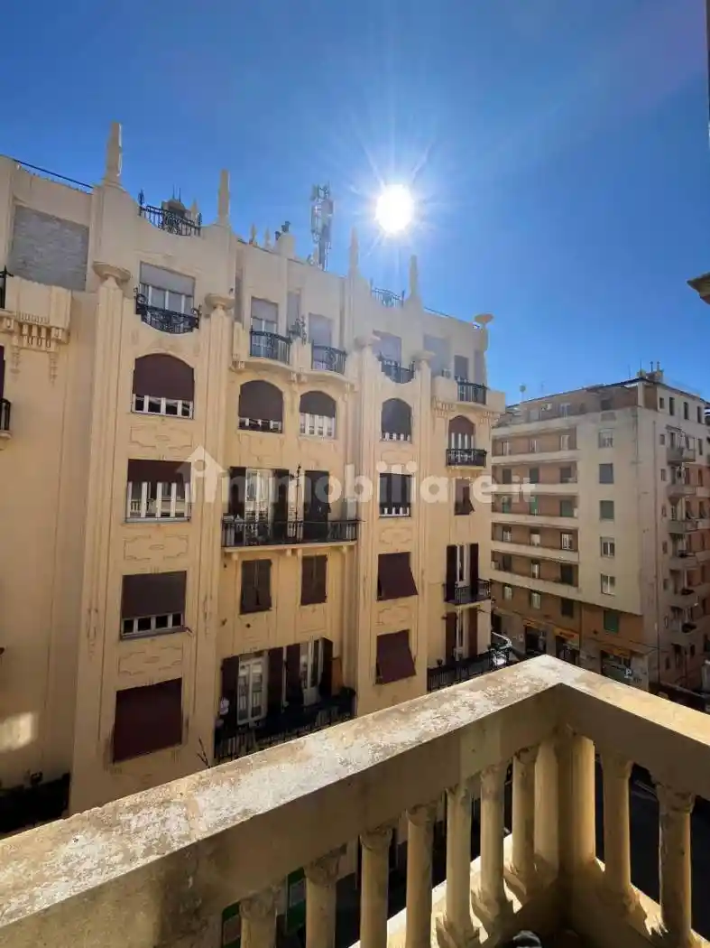 Appartamento in vendita a Genova