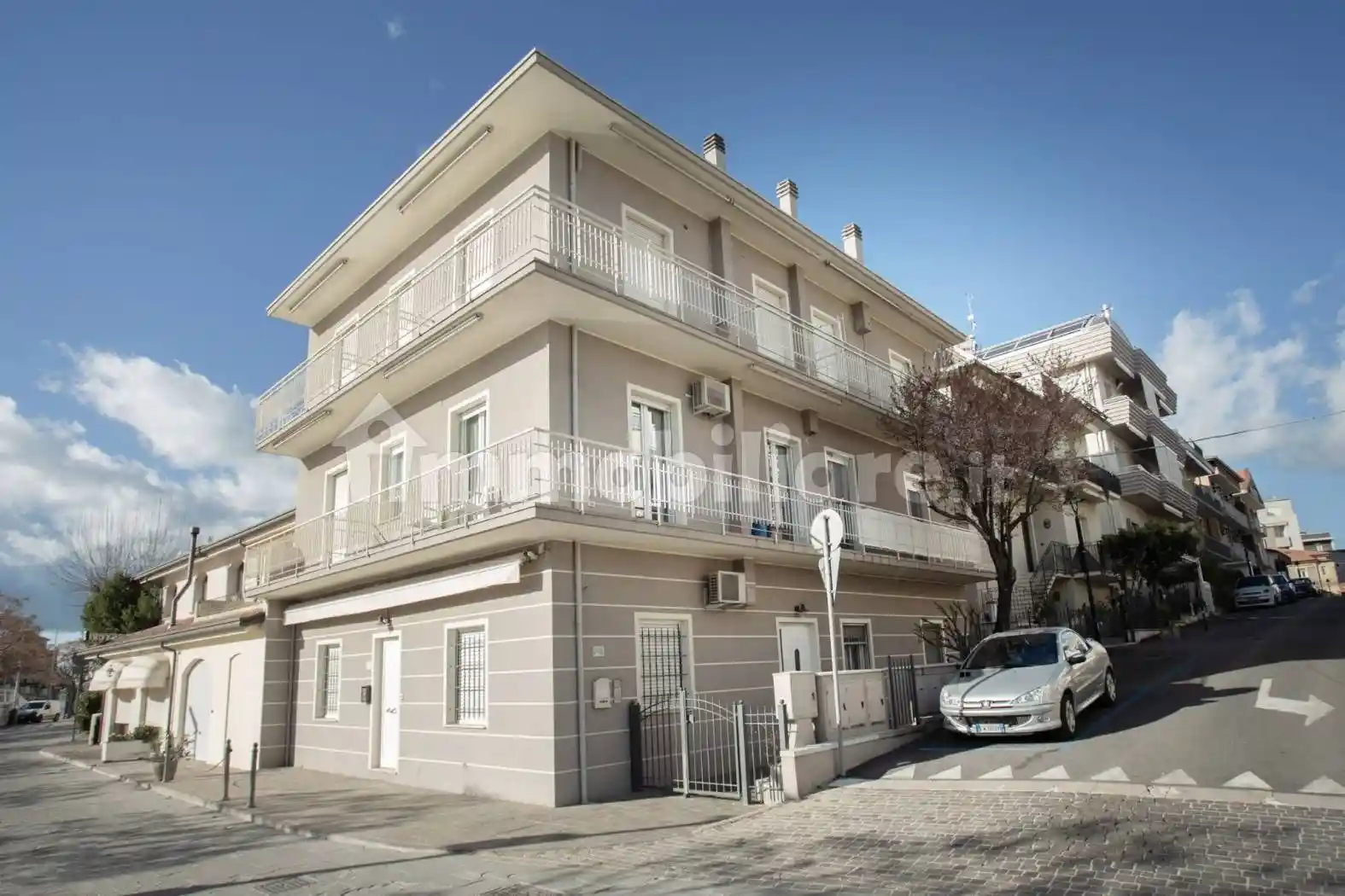 Appartamento in vendita a Gabicce Mare