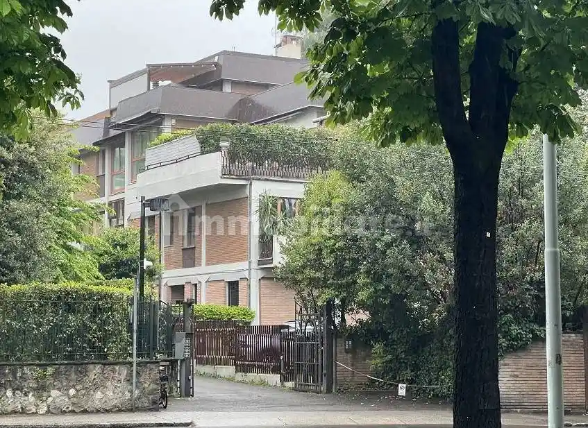 Appartamento in vendita a Bologna