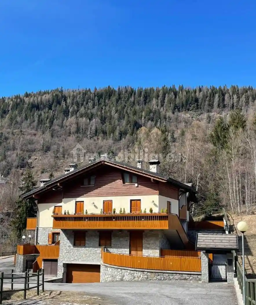 Appartamento in affitto a Corteno Golgi