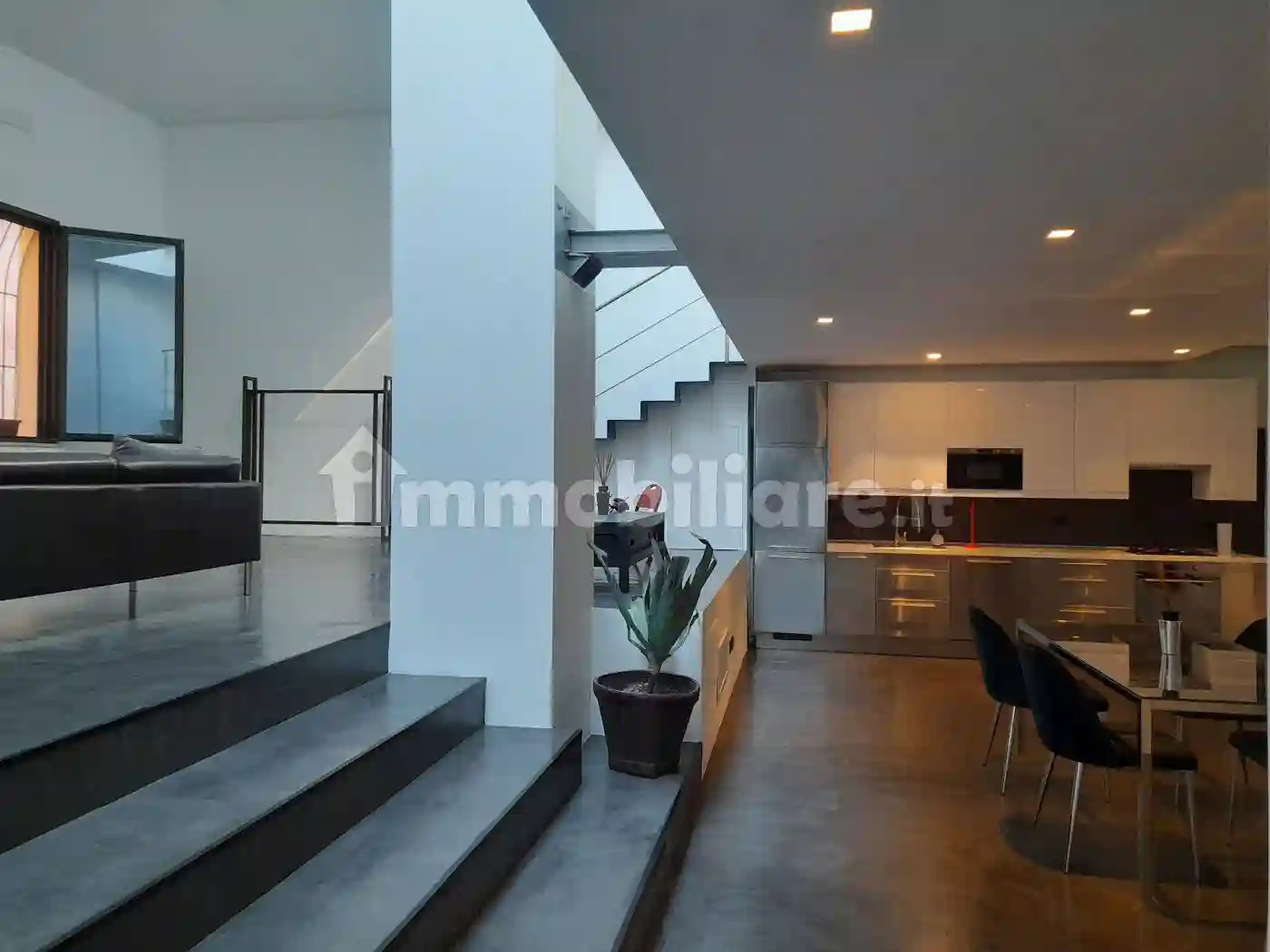 Loft - foto 5