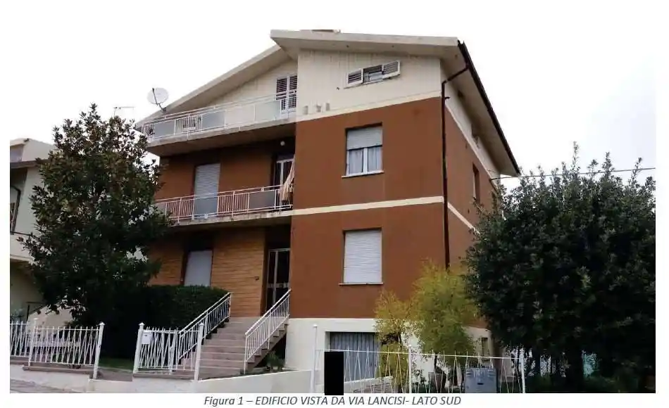 Casa indipendente in vendita a Pesaro
