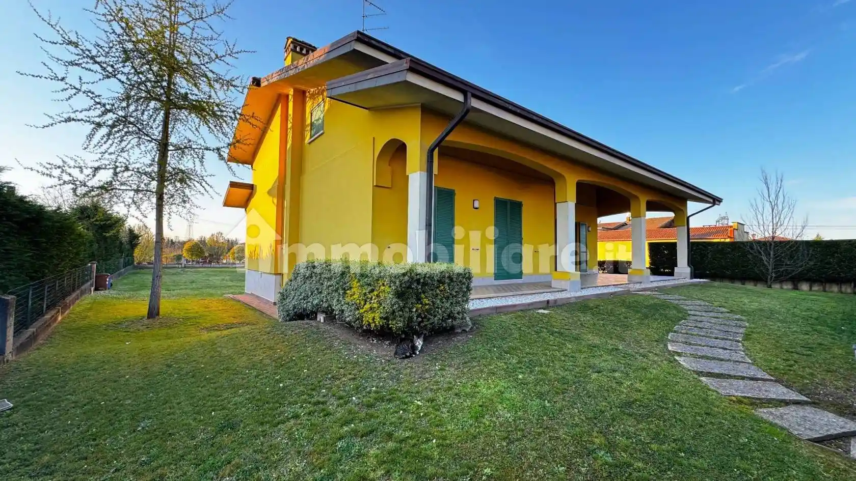Villa in vendita a Goito