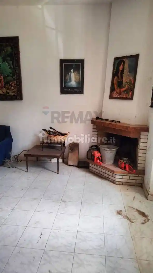 Appartamento in vendita a Gagliano Aterno