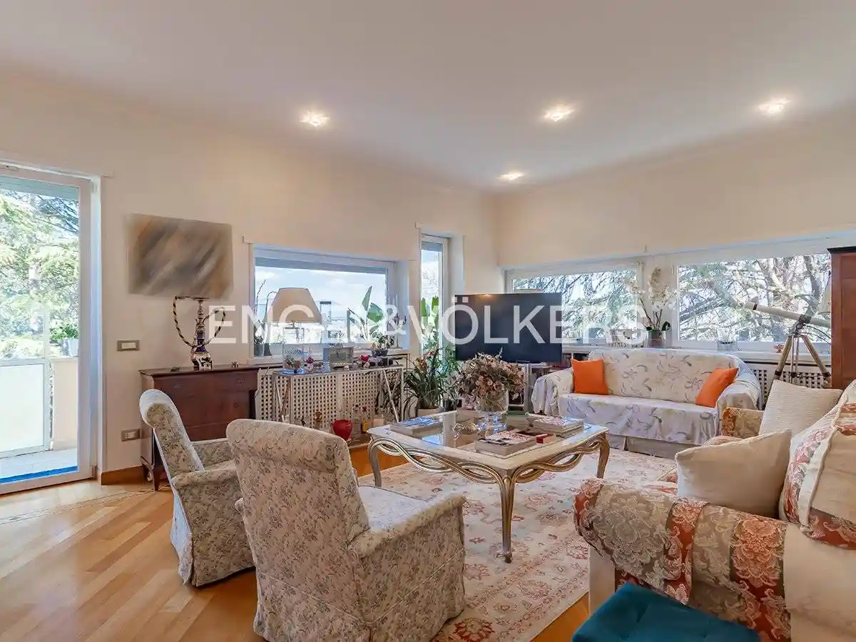 Appartamento in vendita a Roma