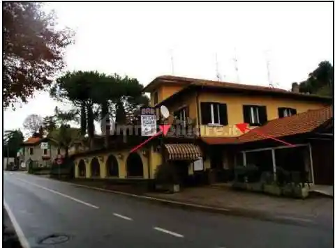 Appartamento in vendita a Castelveccana