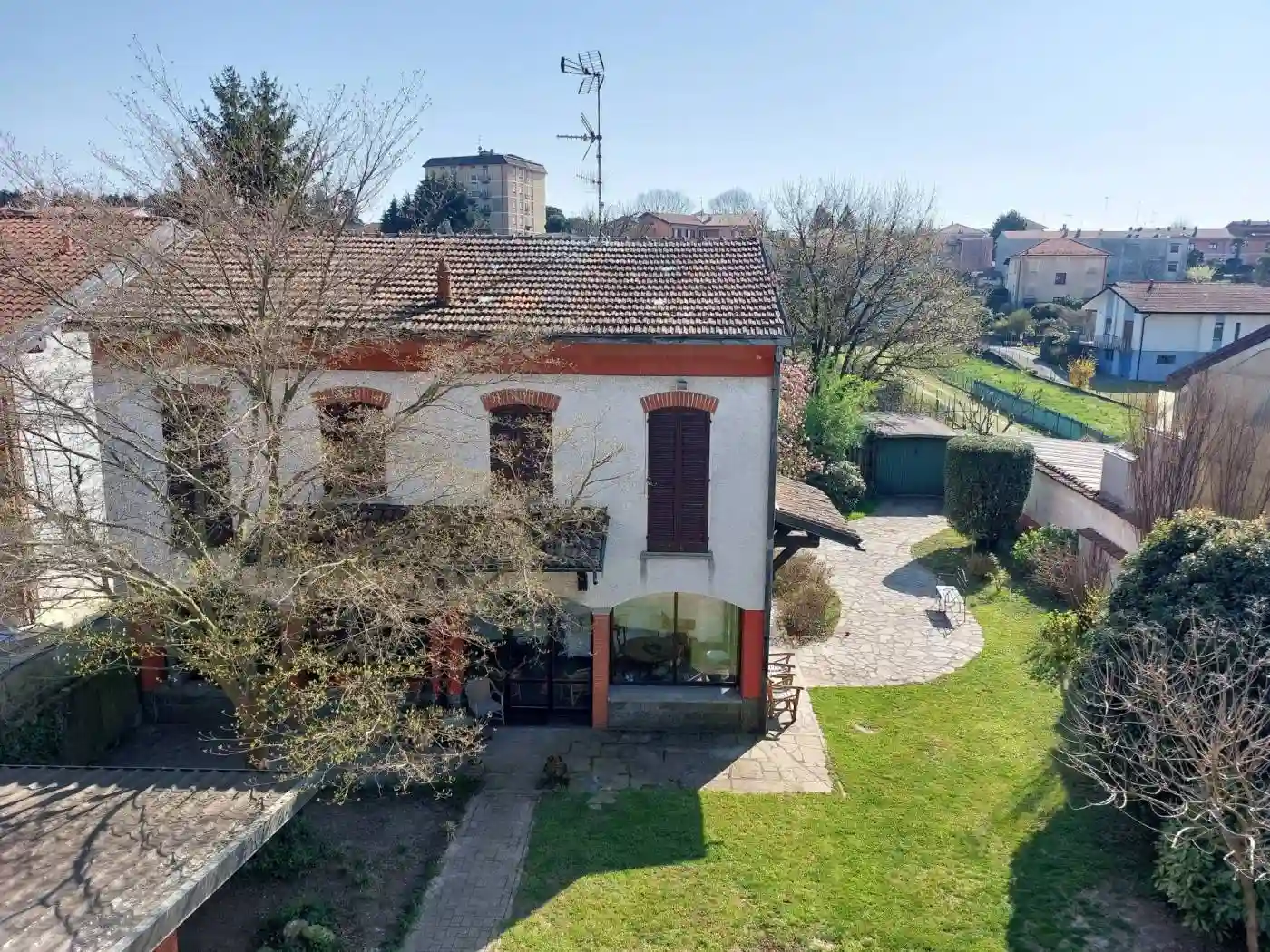 Villa - foto 2