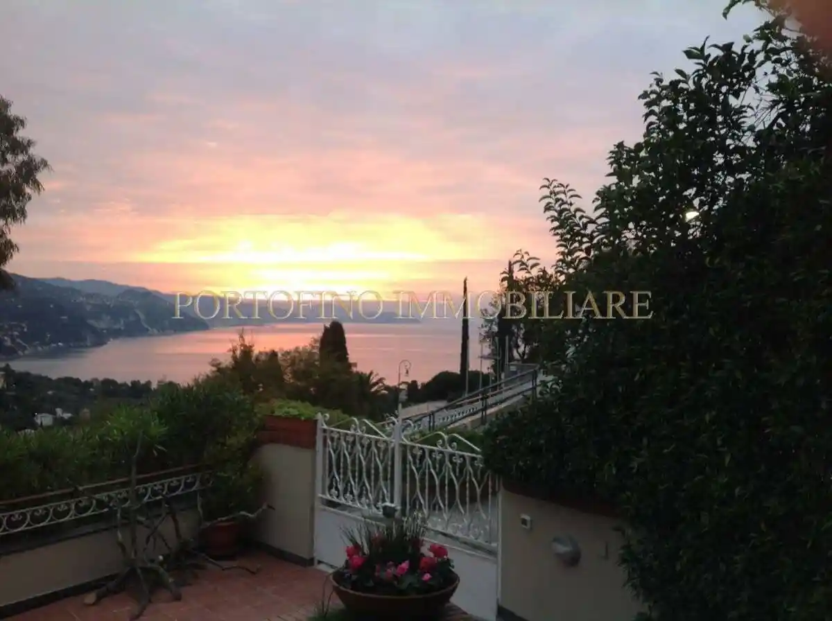 Villa in affitto a Rapallo