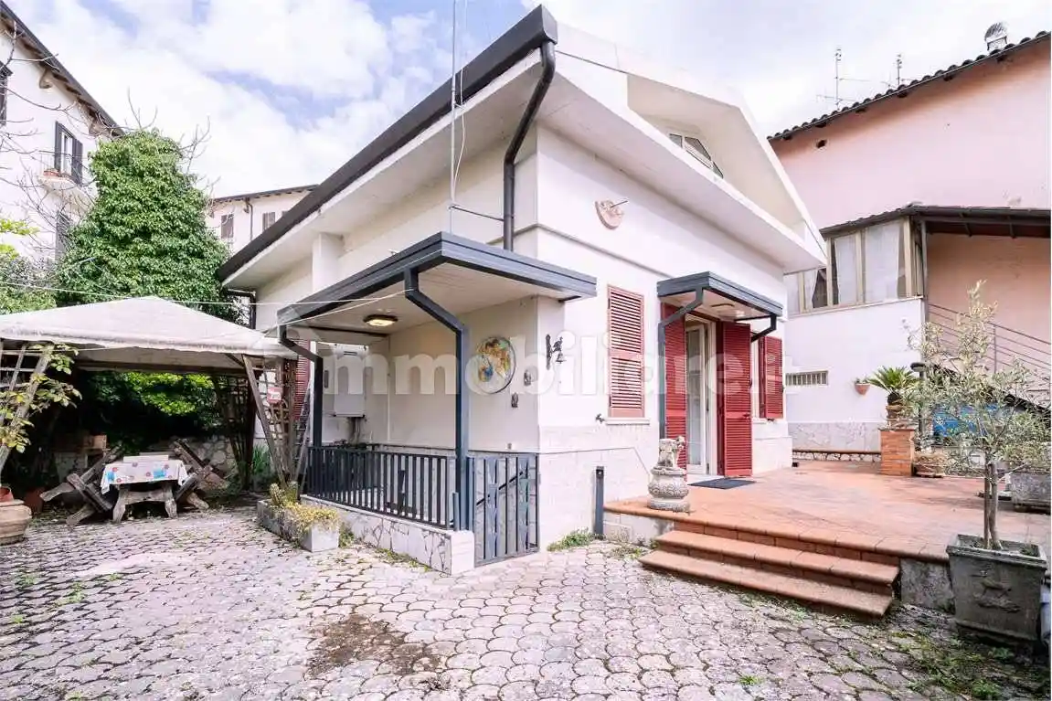 Villa in vendita a Fiuggi