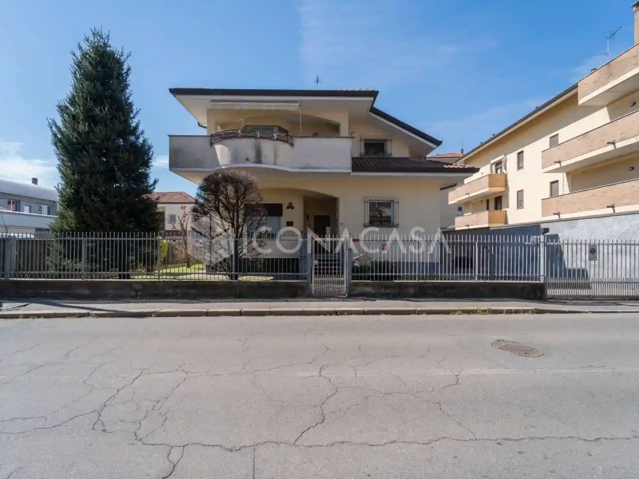 Villa in vendita a Canegrate