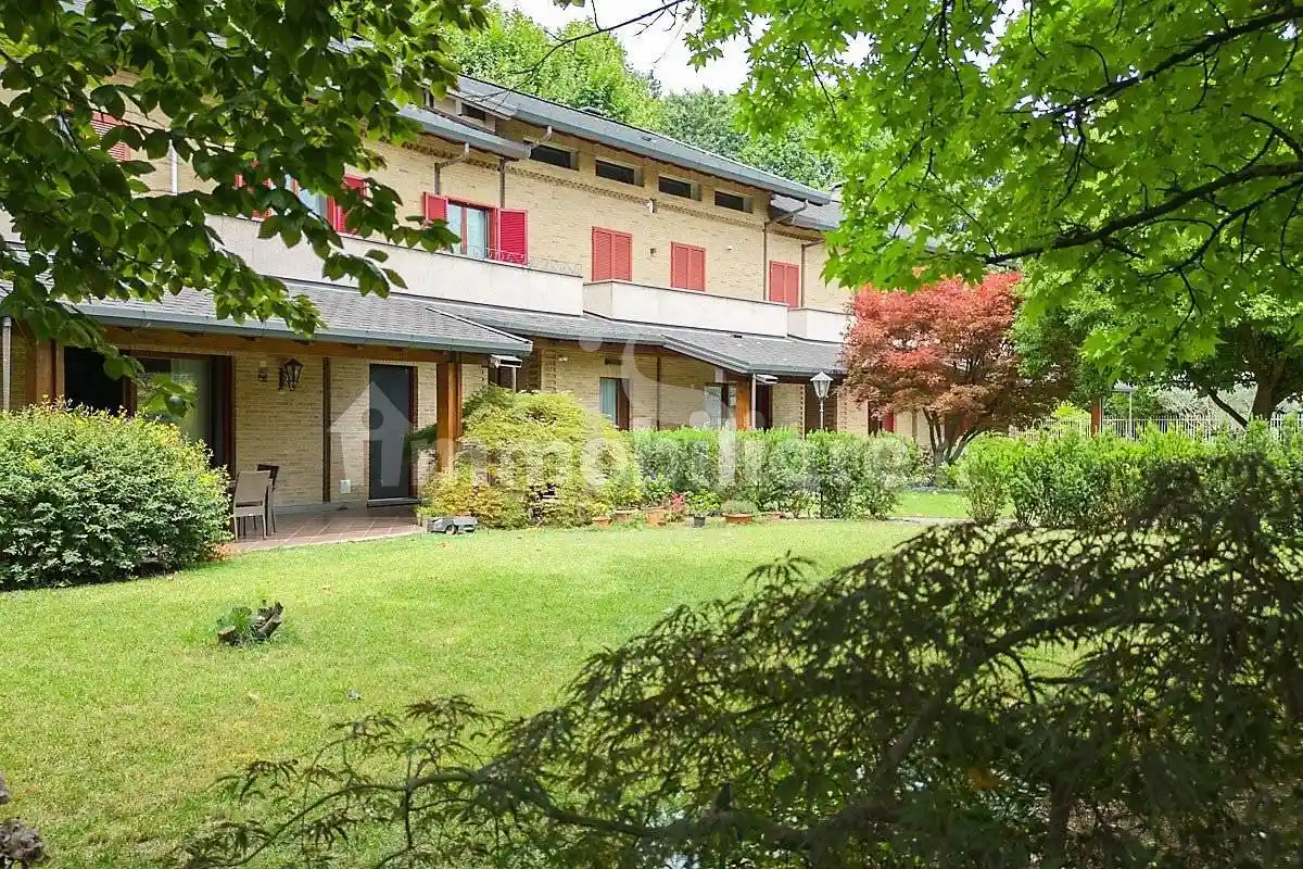 Villa in vendita a Agrate Brianza