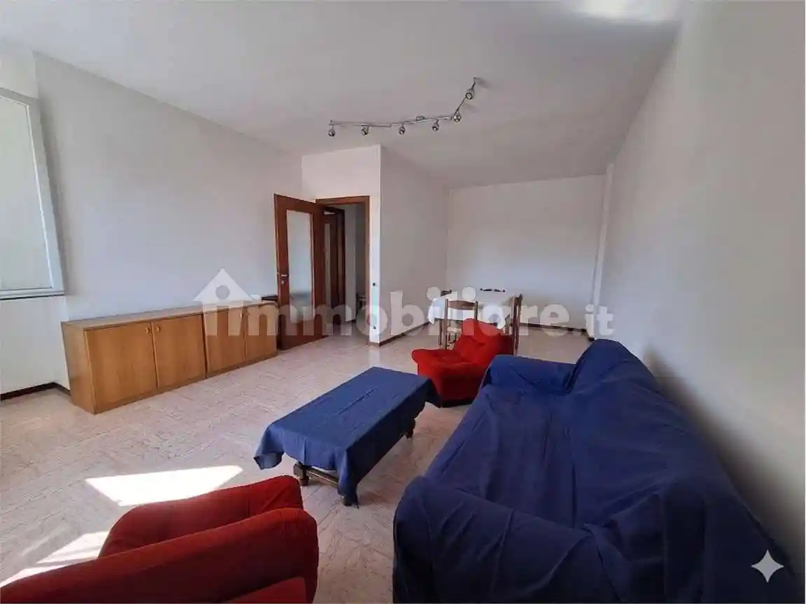 Appartamento in affitto a Modena