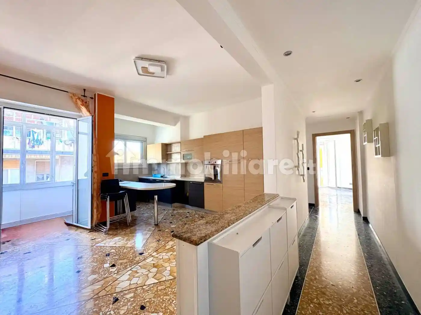 Appartamento in vendita a Savona