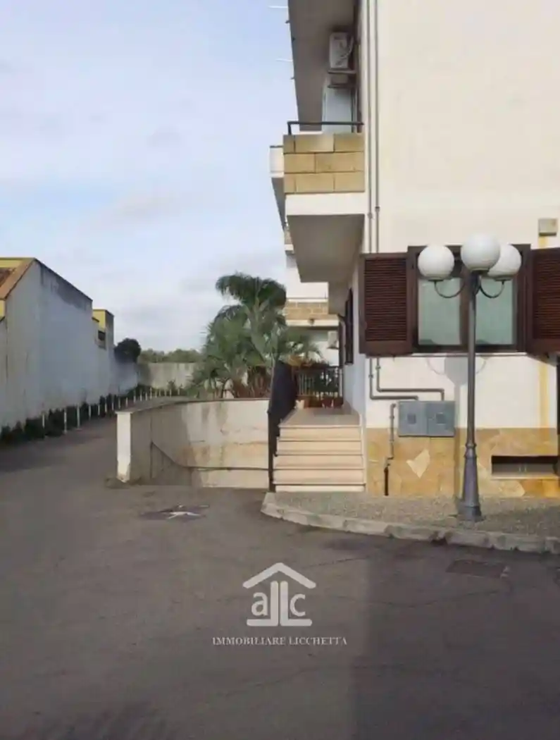 Appartamento in vendita a Lizzanello