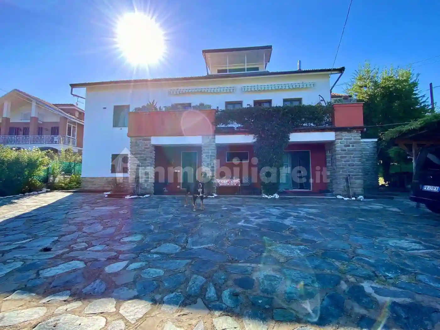 Villa - foto 2