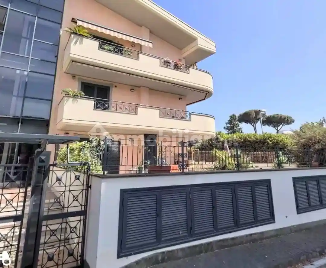 Appartamento in affitto a Marino