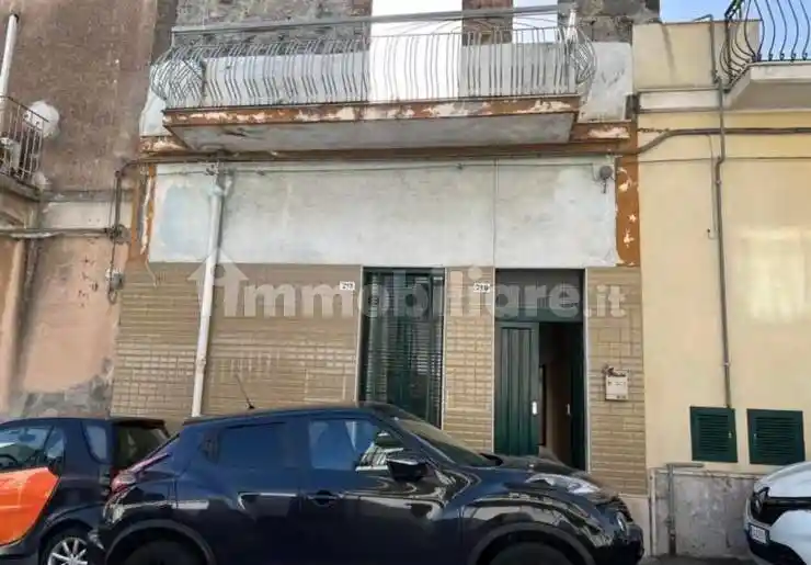Casa indipendente in vendita a Fiumefreddo di Sicilia