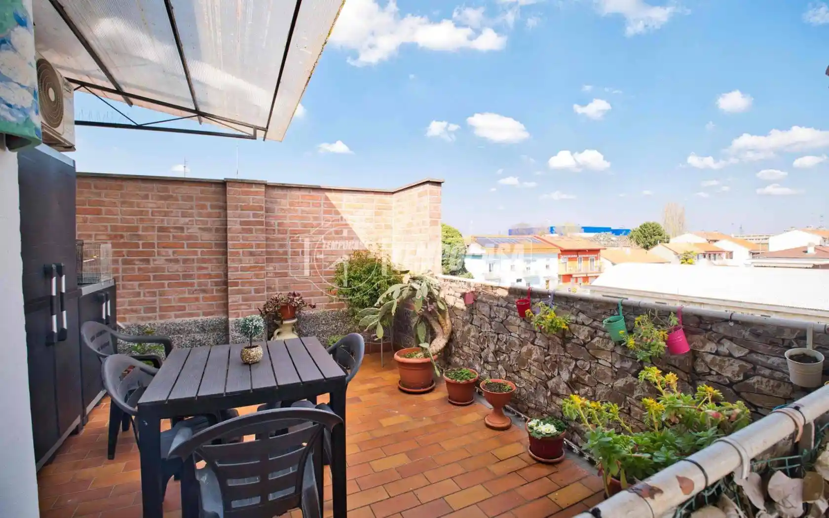 Appartamento in vendita a Novara