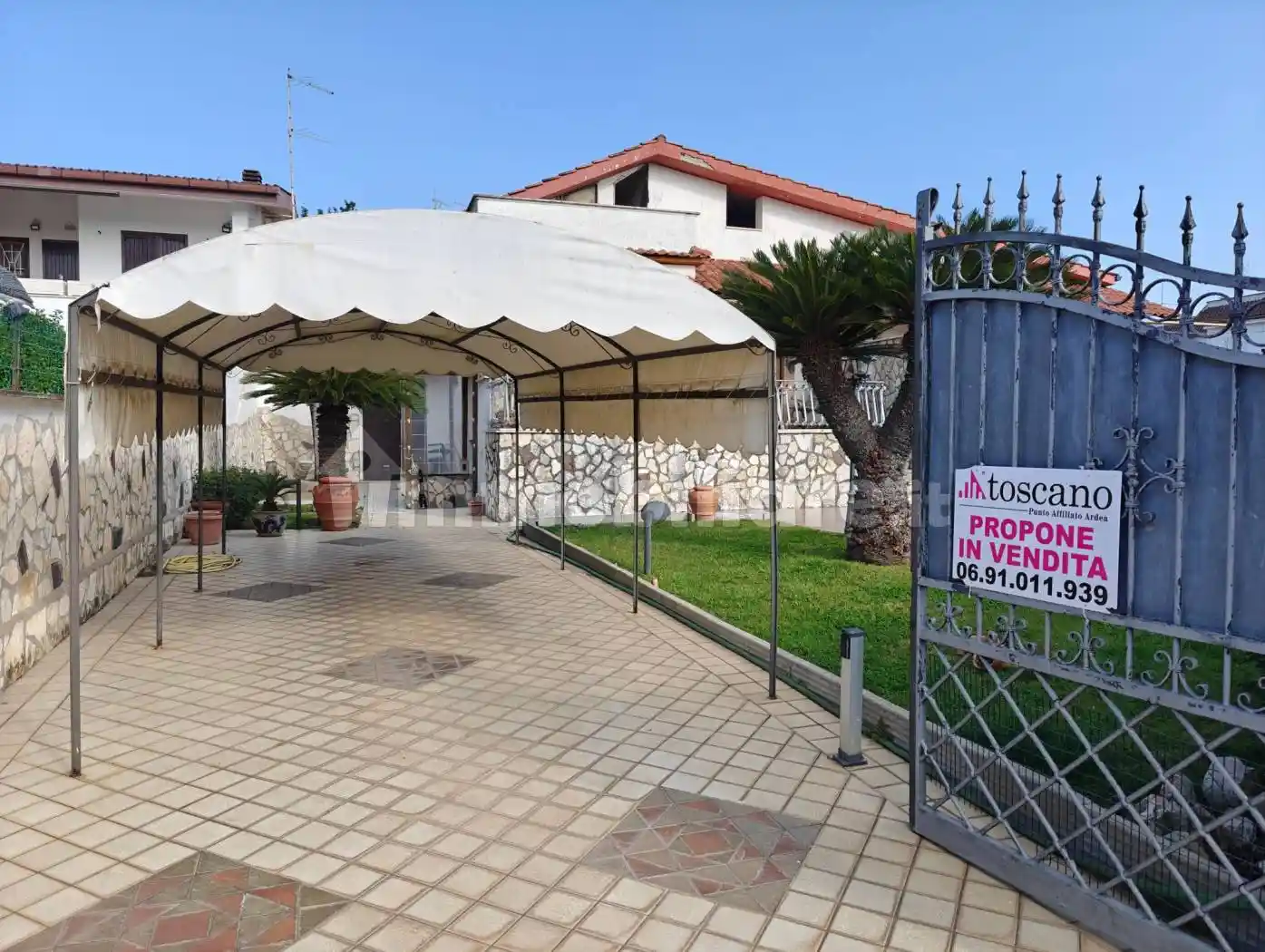 Villa in vendita a Ardea