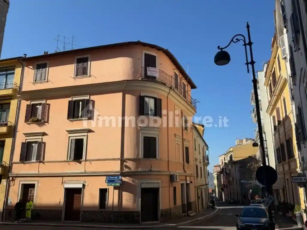 Appartamento in vendita a Castel Madama