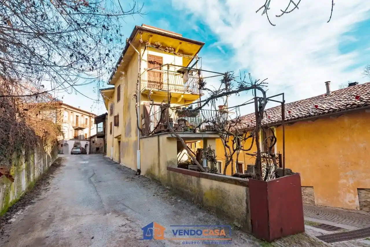 Casa indipendente in affitto a Dogliani