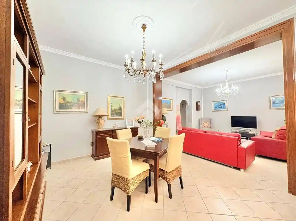 Appartamento in vendita a Palermo