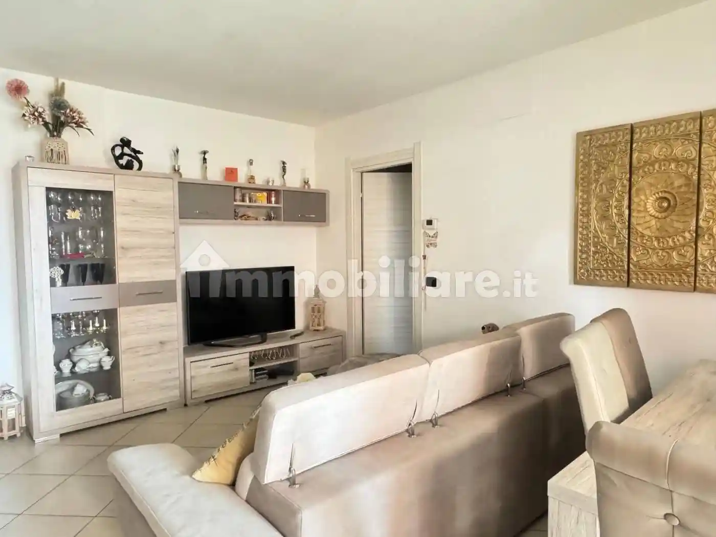 Appartamento in vendita a Laveno-Mombello