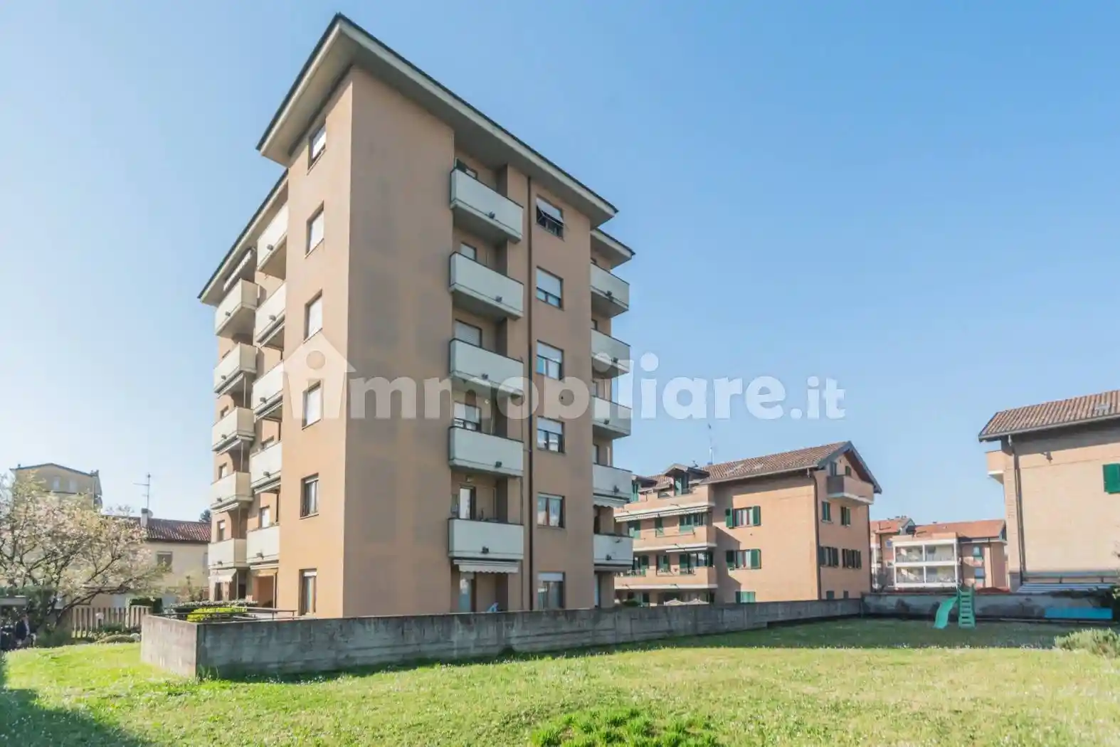 Appartamento in vendita a Desio