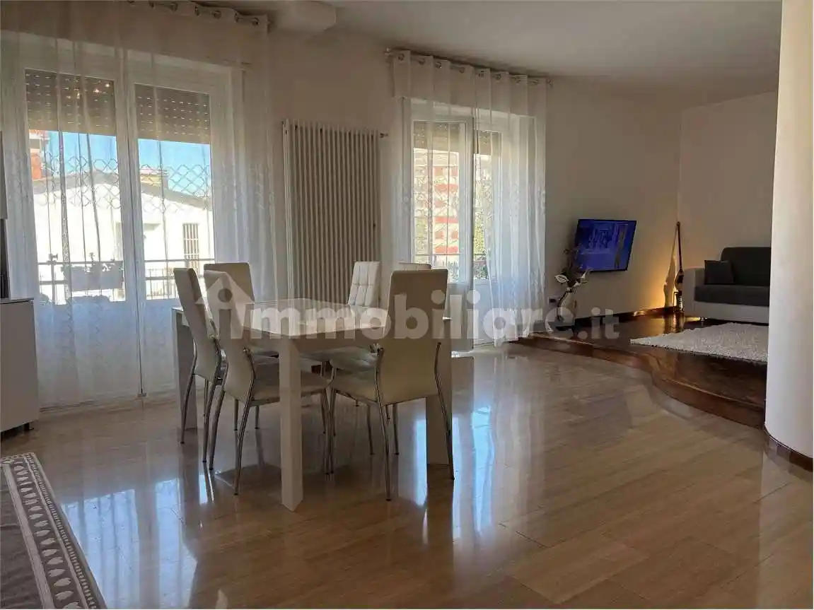 Appartamento in affitto a Novate Milanese