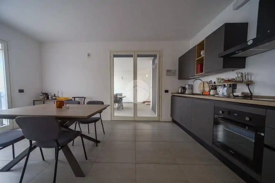 Appartamento in vendita a Macherio