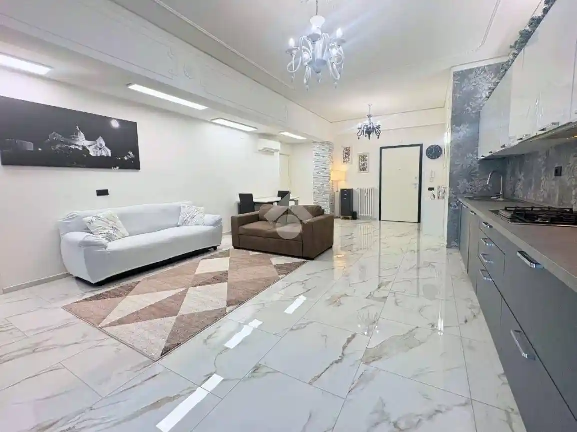 Appartamento in vendita a Ancona