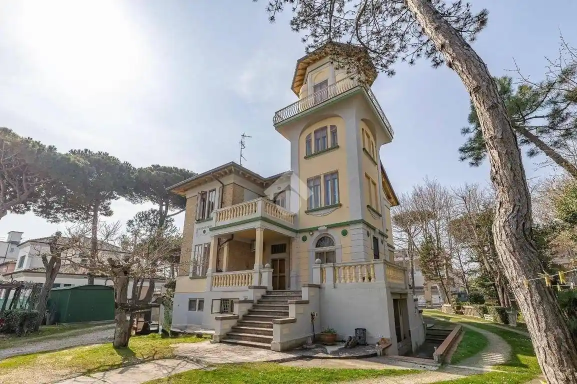 Villa in vendita a Cervia