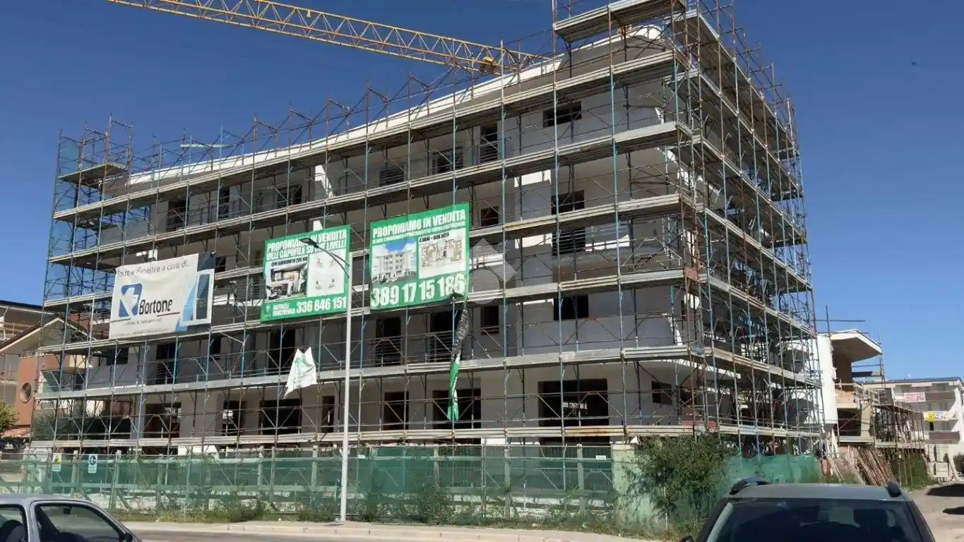 Appartamento in vendita a Cesa