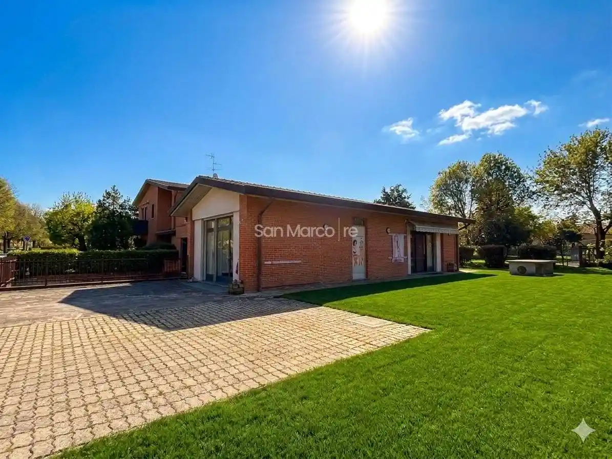 Villa in vendita a Manerbio