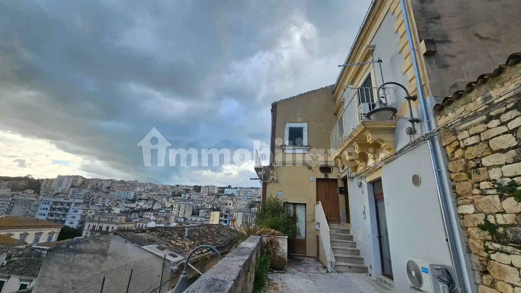 Villa in affitto a Modica