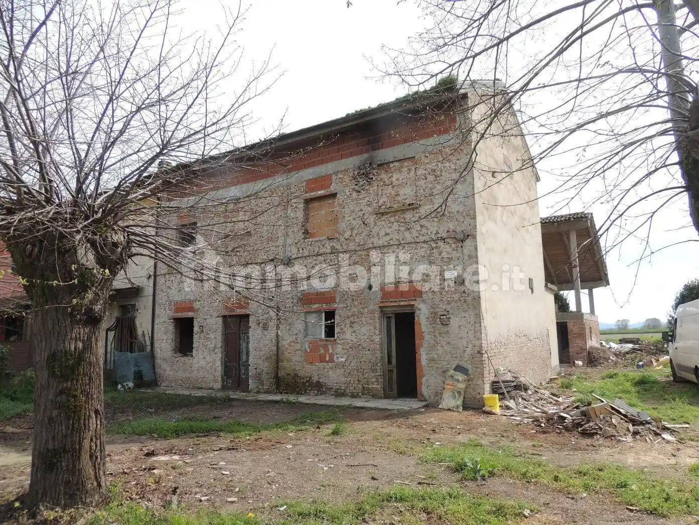 Rustico - Casale in vendita a Pieve Albignola