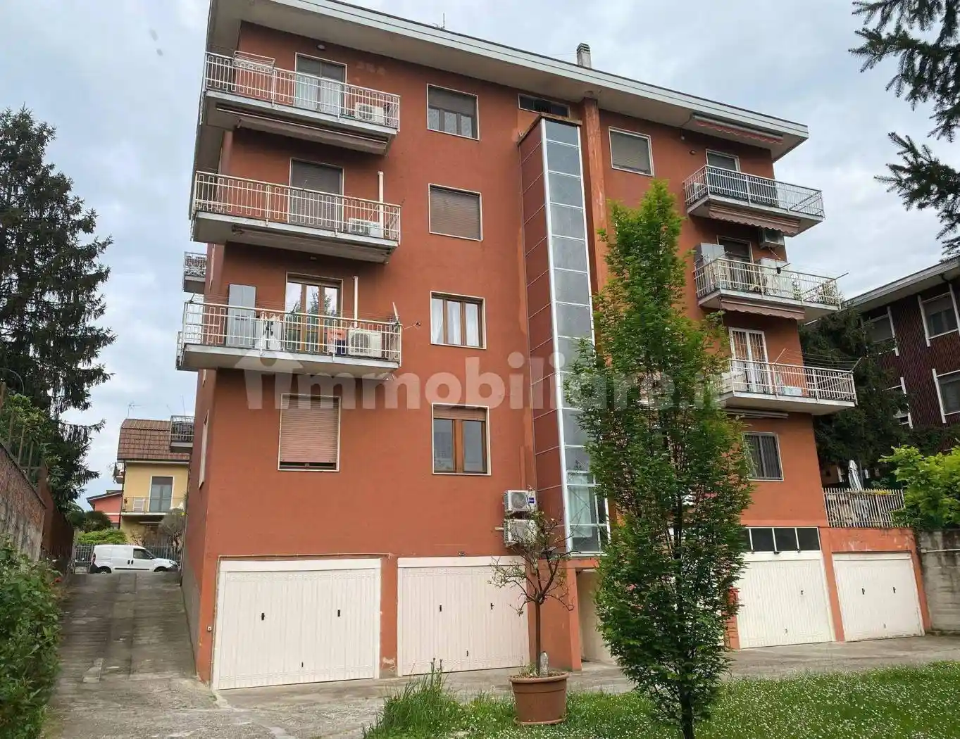 Appartamento in vendita a Pero