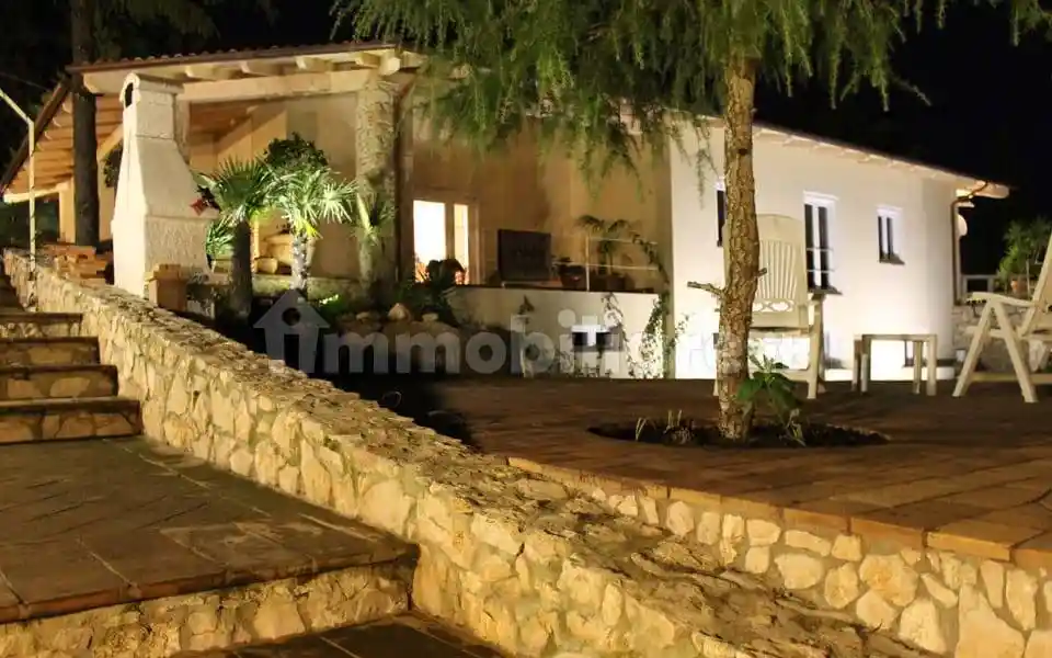 Villa in vendita a Perugia