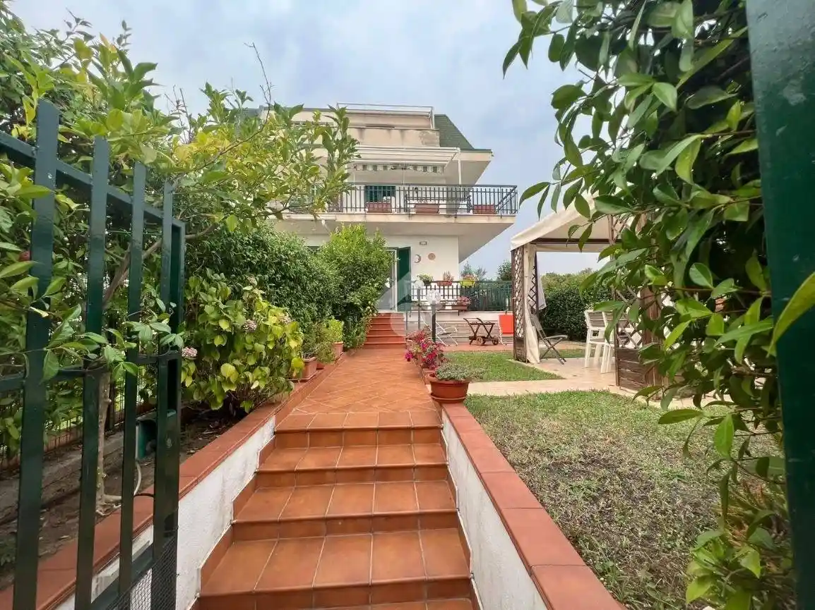 Appartamento in vendita a Minturno