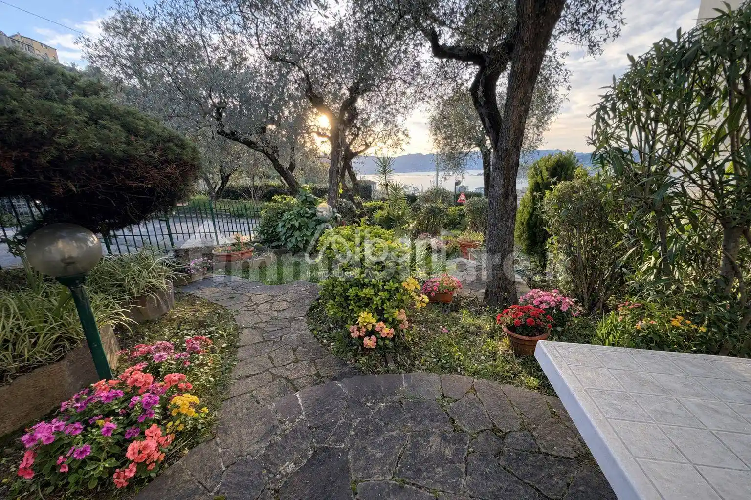 Appartamento in vendita a Lerici